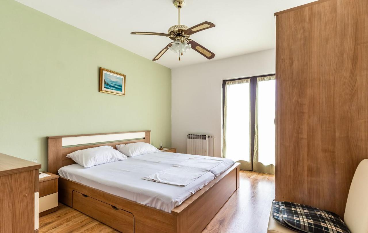 Milo Appartement Poreč Buitenkant foto