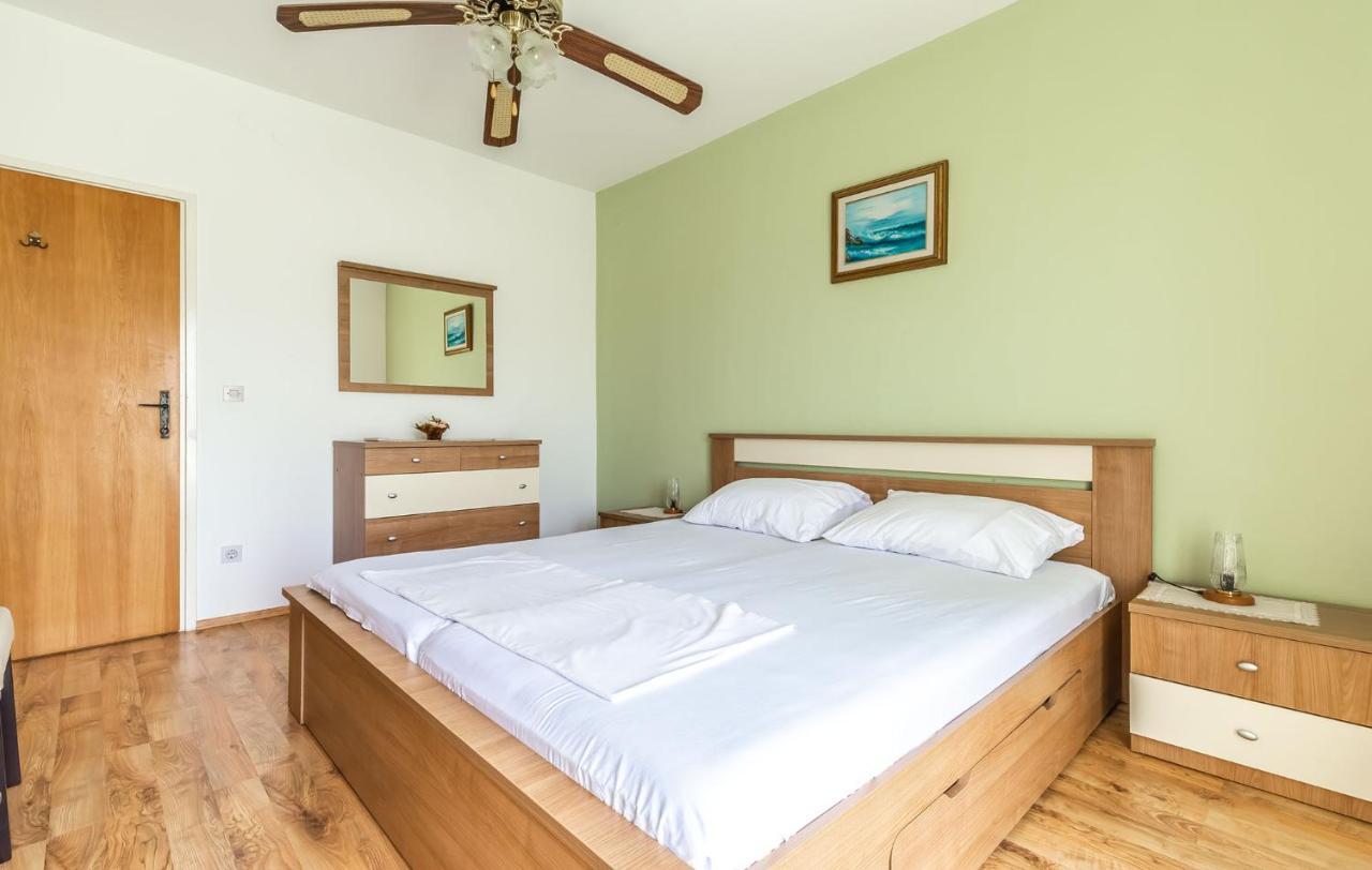 Milo Appartement Poreč Buitenkant foto